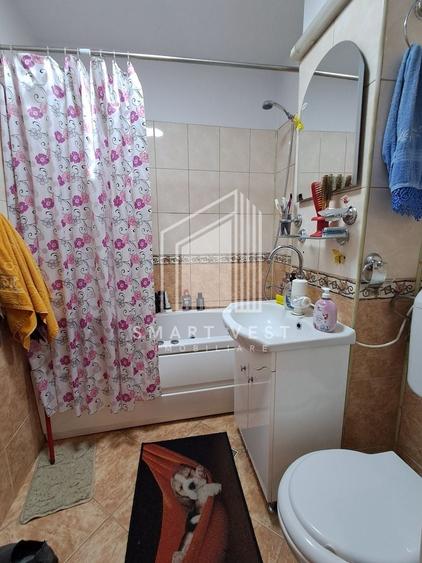 Apartament cu 2 camere decomandat, mobilat în Micro 17