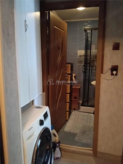 Apartament cu 3 camere decomandat în Rahova