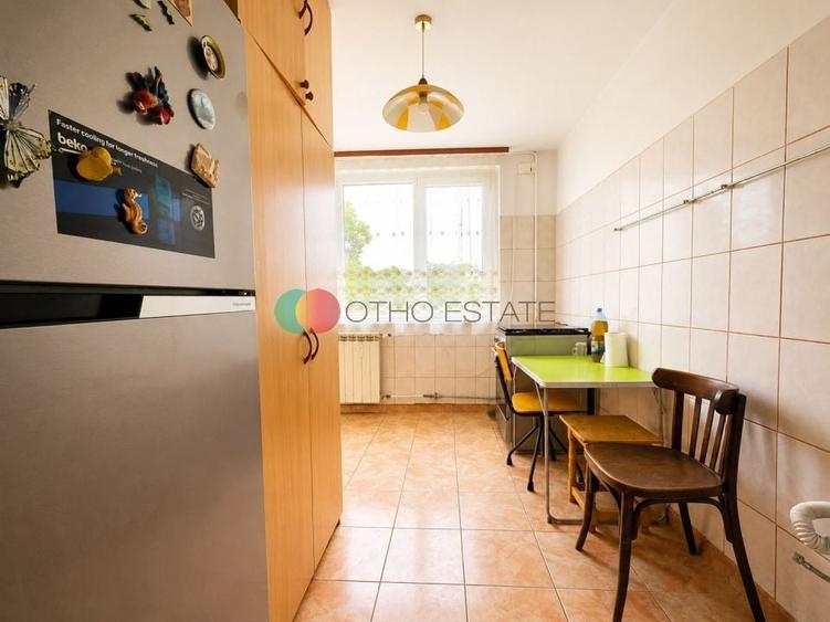 Apartament cu 3 camere, mobilat în Dristor
