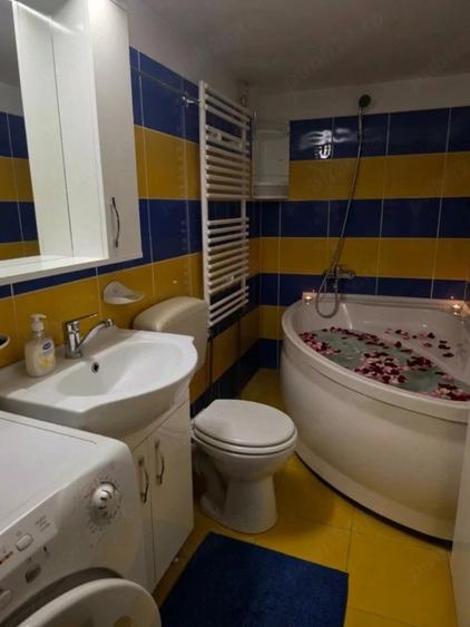 Garsonieră decomandată în Central