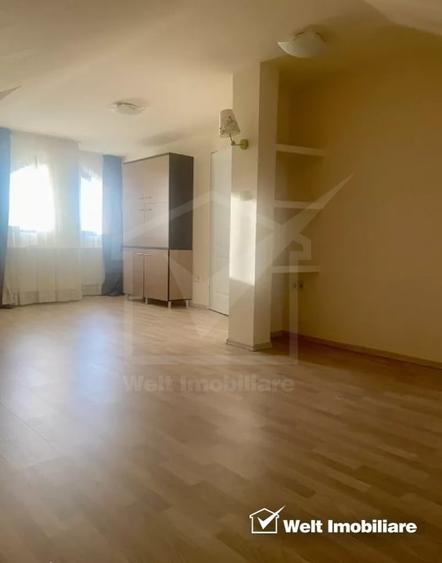 Apartament cu 3 camere semidecomandat, mobilat în Europa