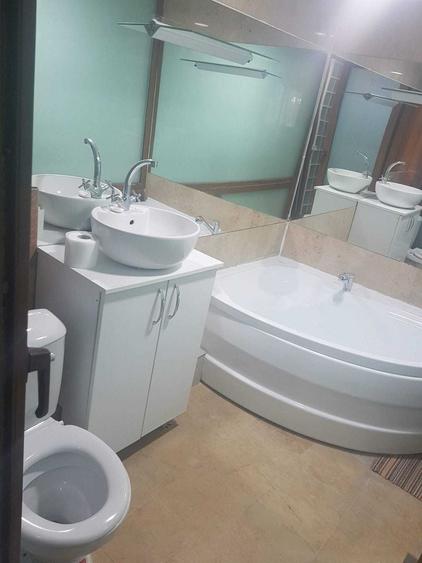 Apartament cu 2 camere decomandat în Doamna Ghica