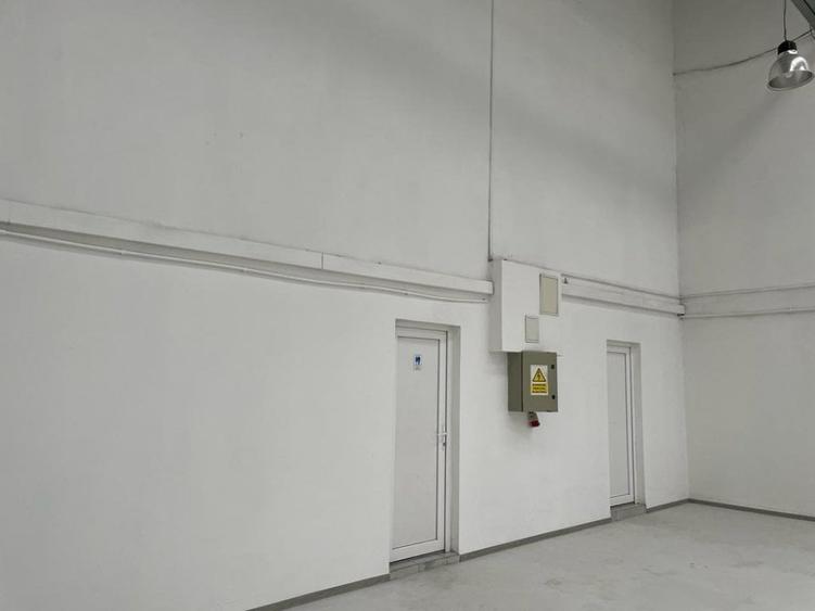 Spațiu industrial, de 500 mp, în Ștefăneștii de Jos