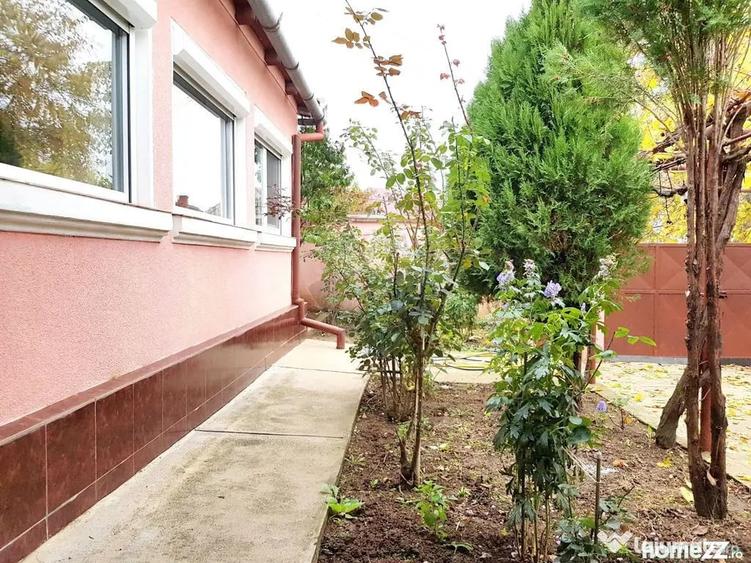 Casă cu 6 camere cu Teren 1453 Mp în Mâsca
