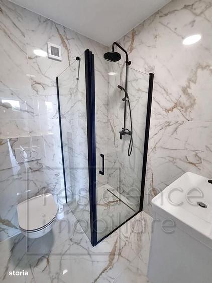 Apartament cu 4 camere semidecomandat, mobilat în Zorilor