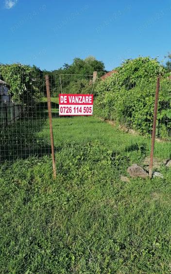 Teren de 773 mp, în Central