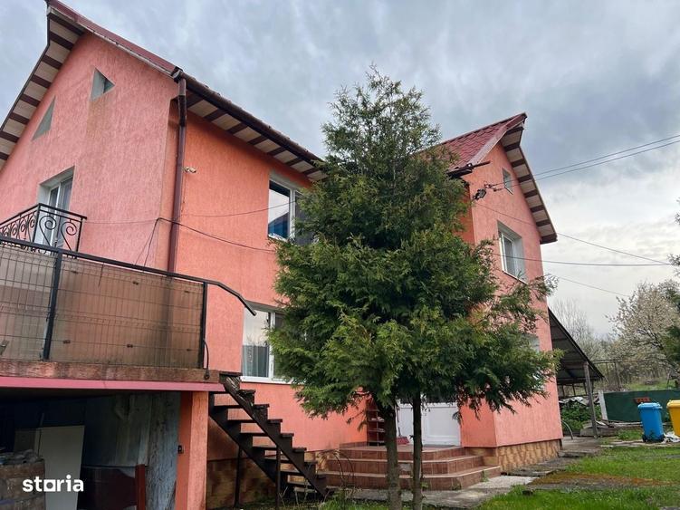 Casă cu 2 camere cu Teren 4368 Mp în Certeju de Sus
