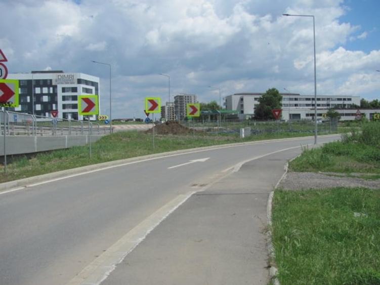 Teren Construcții intravilan de 5900 mp, în Prelungirea Ghencea