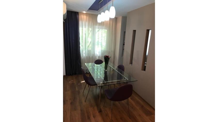 Apartament cu 2 camere decomandat, mobilat în 13 Septembrie