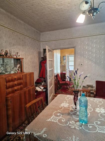 Casă cu 2 camere cu Teren 330 Mp în Lunei