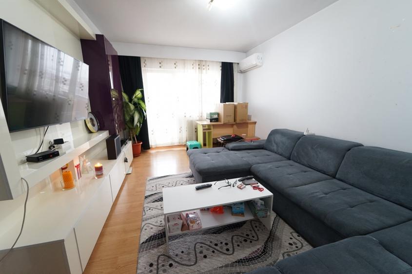 Apartament cu 4 camere decomandat, mobilat în Mărăști