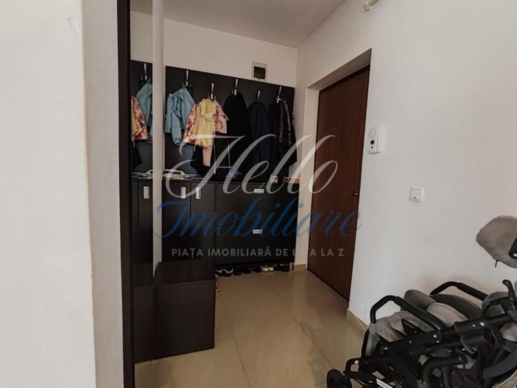 Apartament cu 2 camere semidecomandat, mobilat în Florești