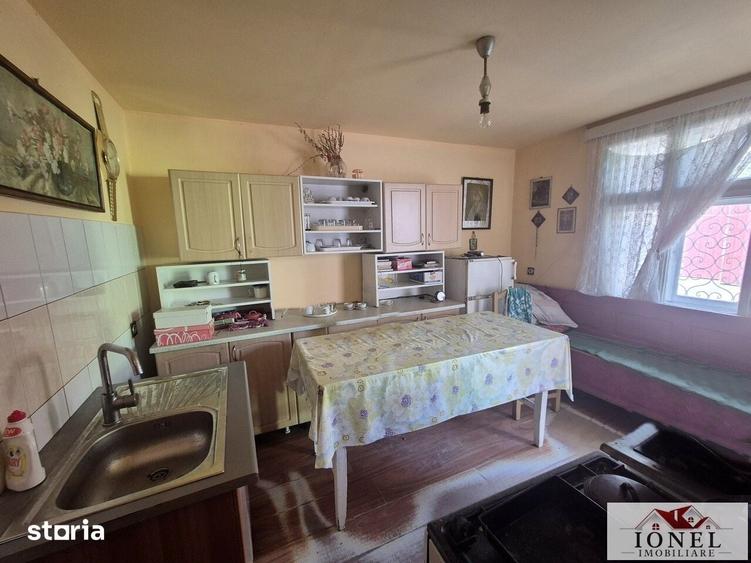 Casă cu 3 camere cu Teren 1512 Mp în Unirea