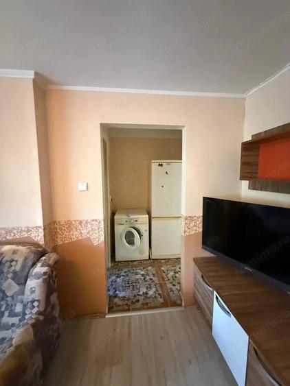 Apartament cu 3 camere decomandat în Gojdu