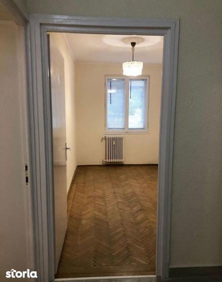Apartament 3 camere, 57.60 mp - Zona Andrei Muresanu - 1