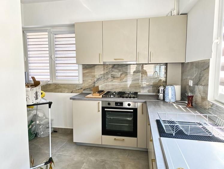 Apartament cu 2 camere decomandat, mobilat în Tineretului