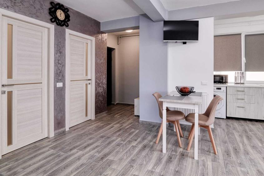 Apartament cu 3 camere decomandat în Nord