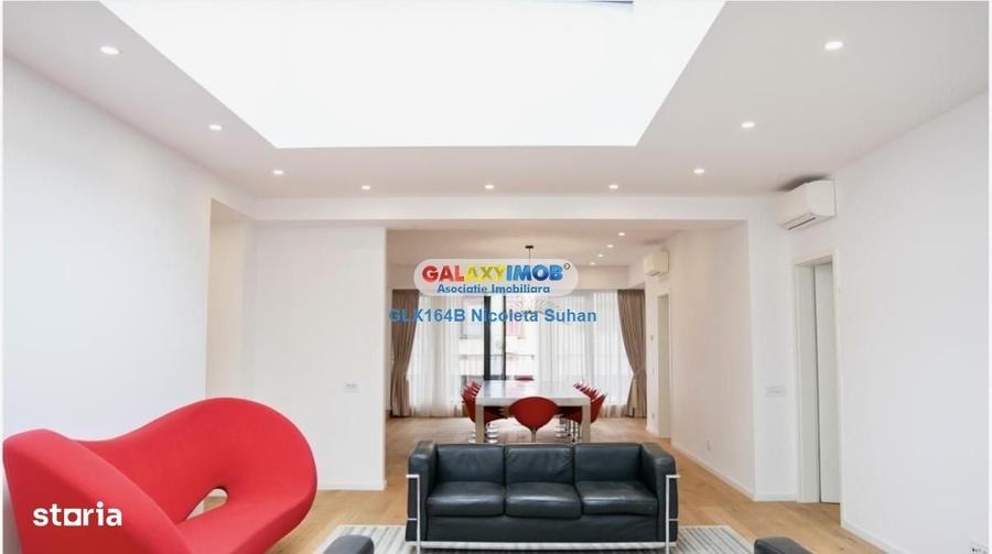 Apartament cu 4 camere în Dacia