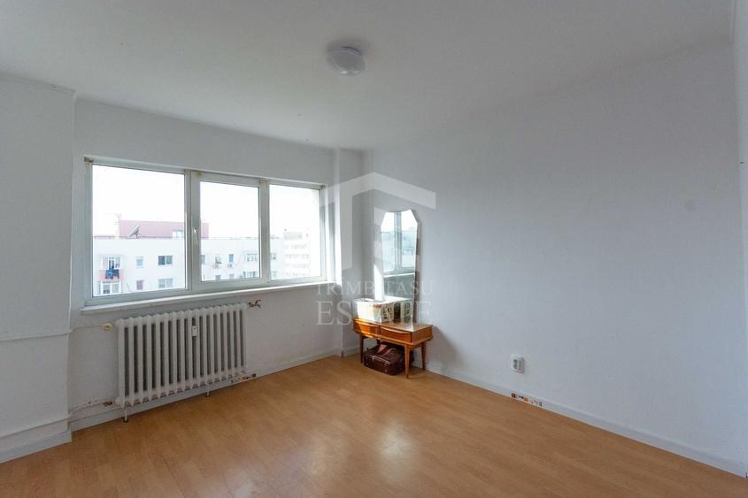 Apartament cu 3 camere decomandat în Pantelimon