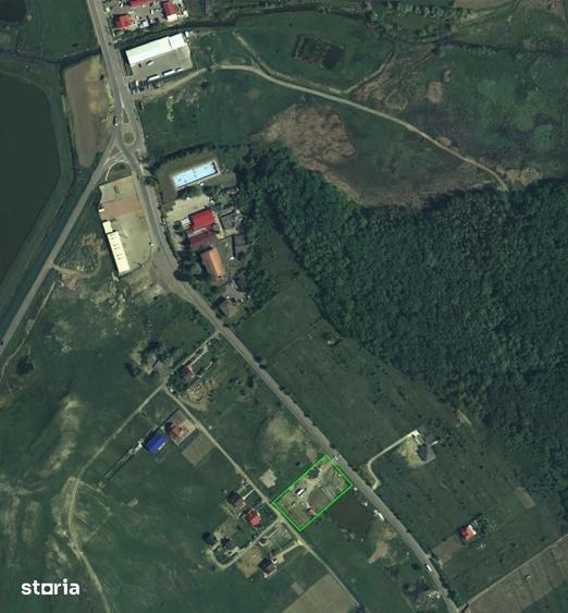 Teren de 3600 mp, în Central