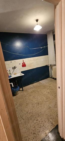 Apartament cu 2 camere decomandat în Arcul de Triumf