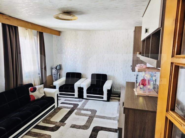 Apartament de vânzare 2 camere, 53 mp, zona Central - 2