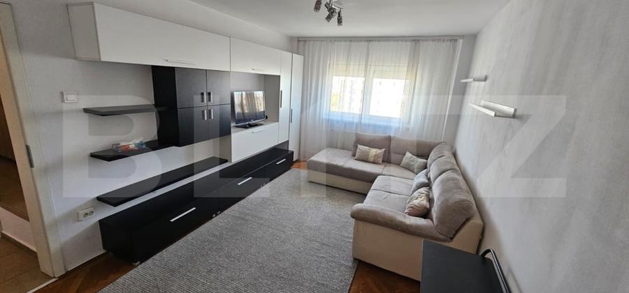 Apartament cu 3 camere decomandat, mobilat în Gării