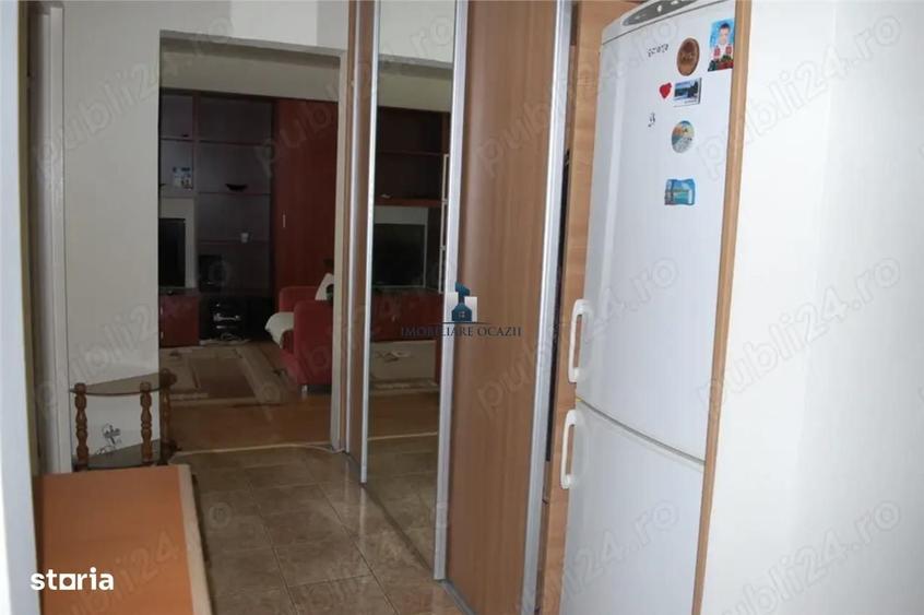 Apartament cu 2 camere decomandat în Berceni