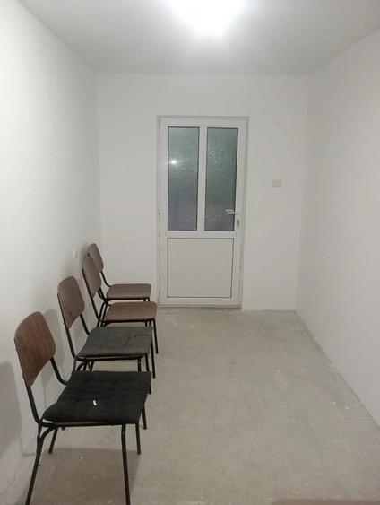 Casă cu 2 camere cu Teren 2000 Mp în Șipote