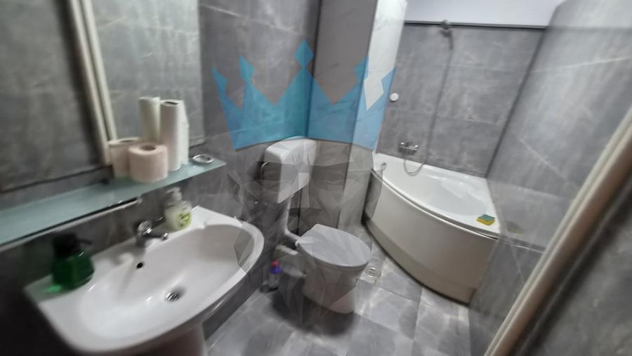Apartament cu 2 camere decomandat, mobilat în Romană