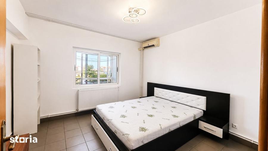 Apartament cu 3 camere decomandat în Centrul Civic