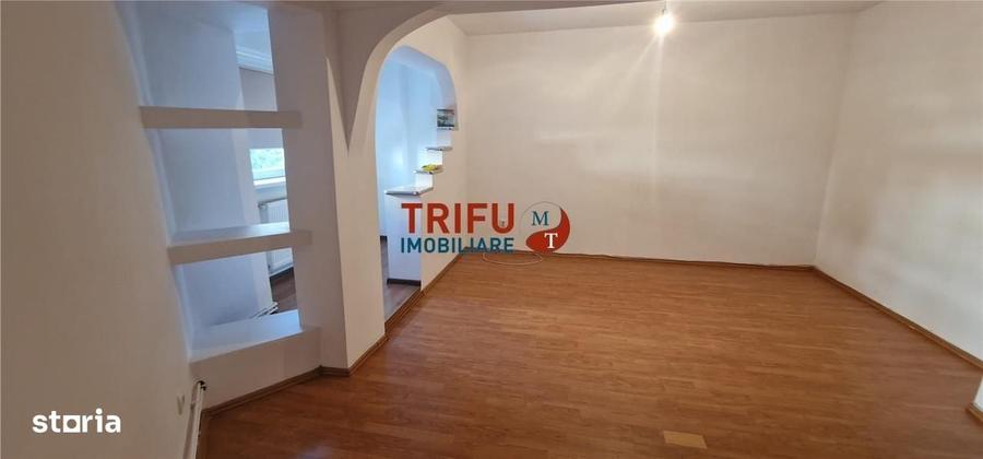 Apartament cu 2 camere decomandat în Cetate — fotografia 3