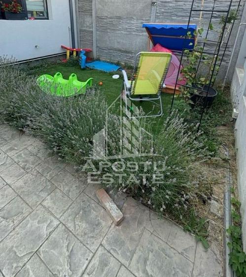 Casă cu 4 camere cu Teren 350 Mp în Ghiroda