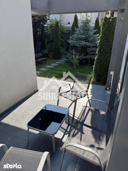 Apartament de inchiriat cu 2 camere, gradina - Zona Parcul Sub Arini - 1