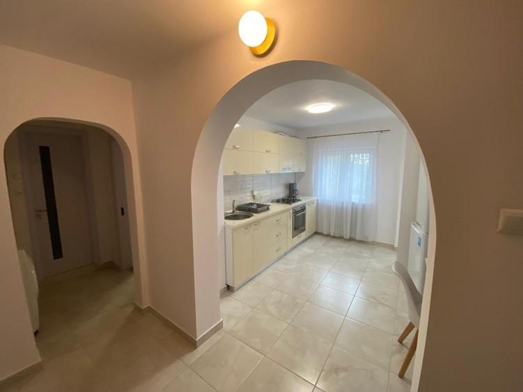 Apartament cu 2 camere decomandat în Veteranilor