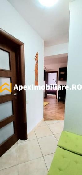 Apartament cu 2 camere semidecomandat în Mihai Bravu