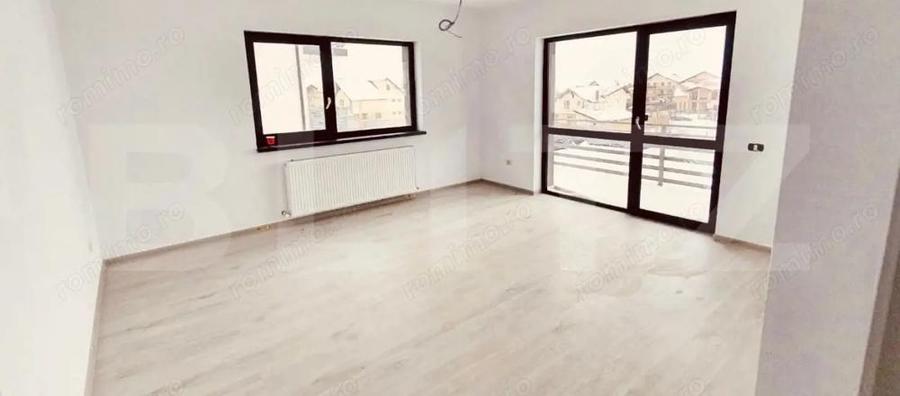 Apartament cu 2 camere decomandat, mobilat în Sânpetru