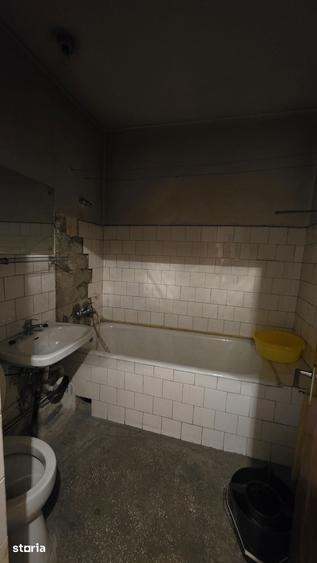 Apartament cu 2 camere decomandat în Gara de Nord