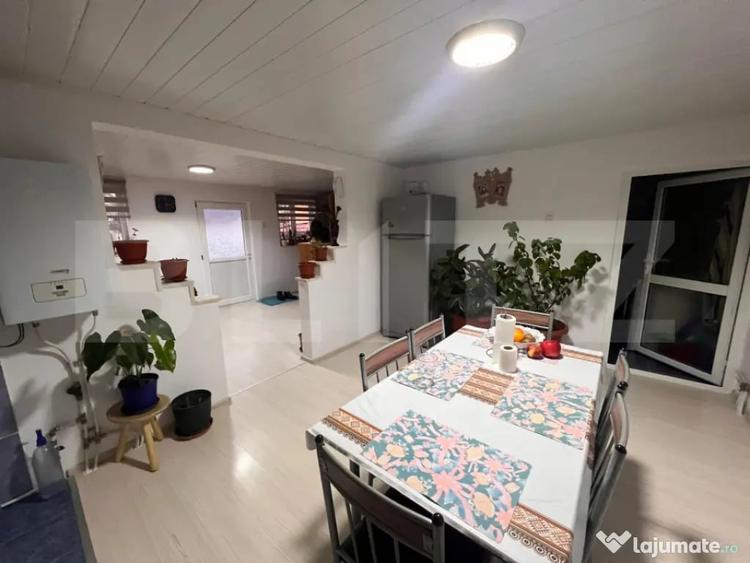 Casă cu 3 camere cu Teren 900 Mp în Lascăr Catargiu