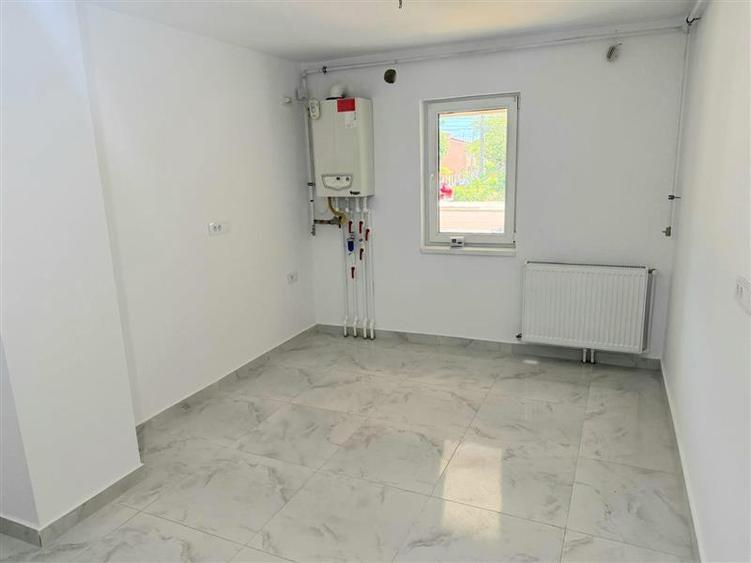 Spațiu comercial, de 49.5 mp, în Primo