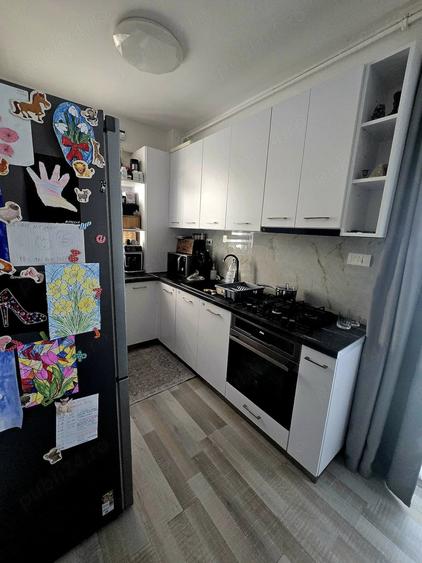 Apartament cu 3 camere decomandat în Sântandrei