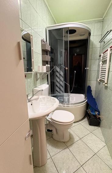 Apartament cu 2 camere decomandat, mobilat în Complex Studențesc