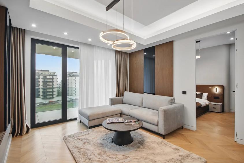 Apartament cu 3 camere decomandat în Floreasca