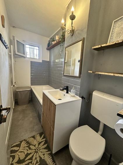 Apartament cu 2 camere semidecomandat în Casa de Cultură