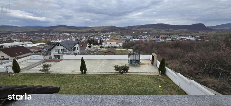 Casă cu 5 camere cu Teren 1450 Mp în Viișoara