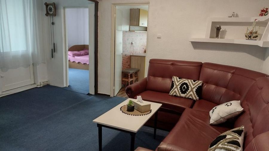 Apartament cu 3 camere în George Enescu