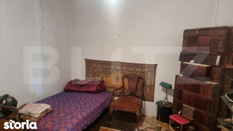 2 CORPURI DE CASA SI 3800 MP TEREN IN BREAZA Prahova - 9