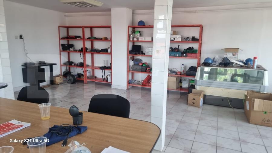 Spațiu industrial, de 326 mp, în Sud