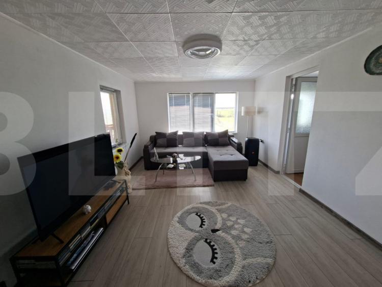 Casă cu 2 camere cu Teren 1234 Mp în Moacșa