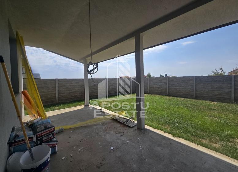 Duplex cu 4 camere cu Canalizare în Șag